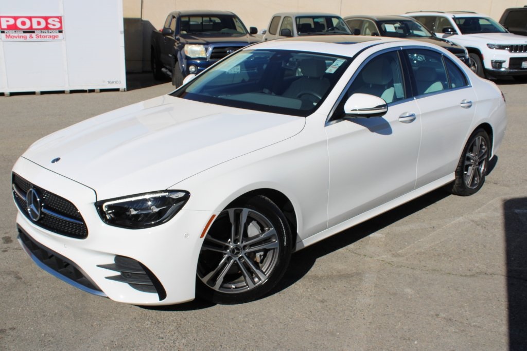 2021 Mercedes-Benz E-Class E350's photo