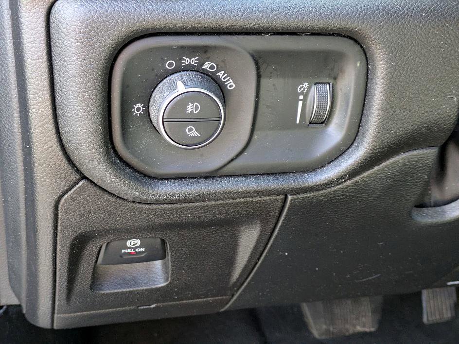 2022 Ram 1500 Big Horn photo 12