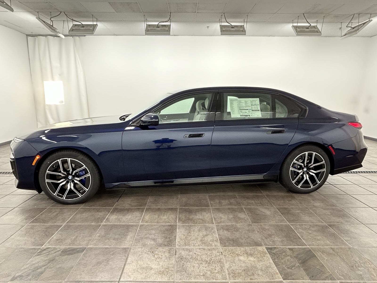 2026 Bmw i7 xDrive60 photo 2