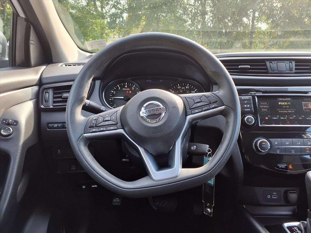 2019 Nissan Rogue Sport S photo 12
