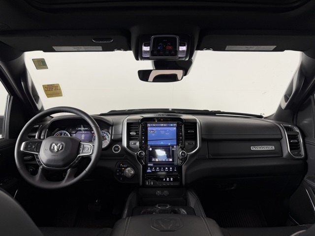 2025 Ram 1500 Laramie photo 3