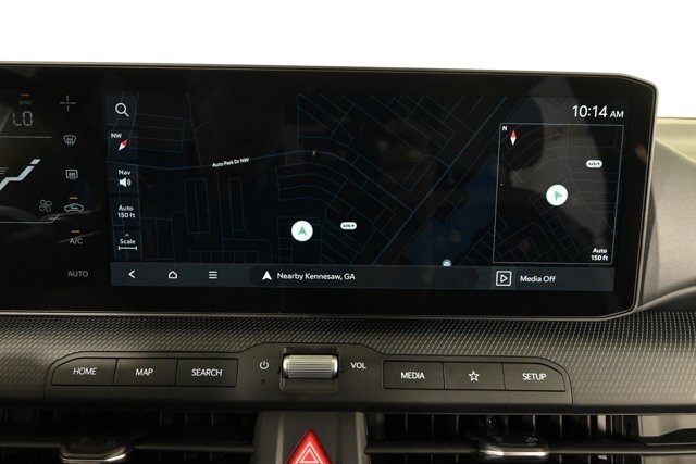 2025 Kia K4 GT-Line photo 8