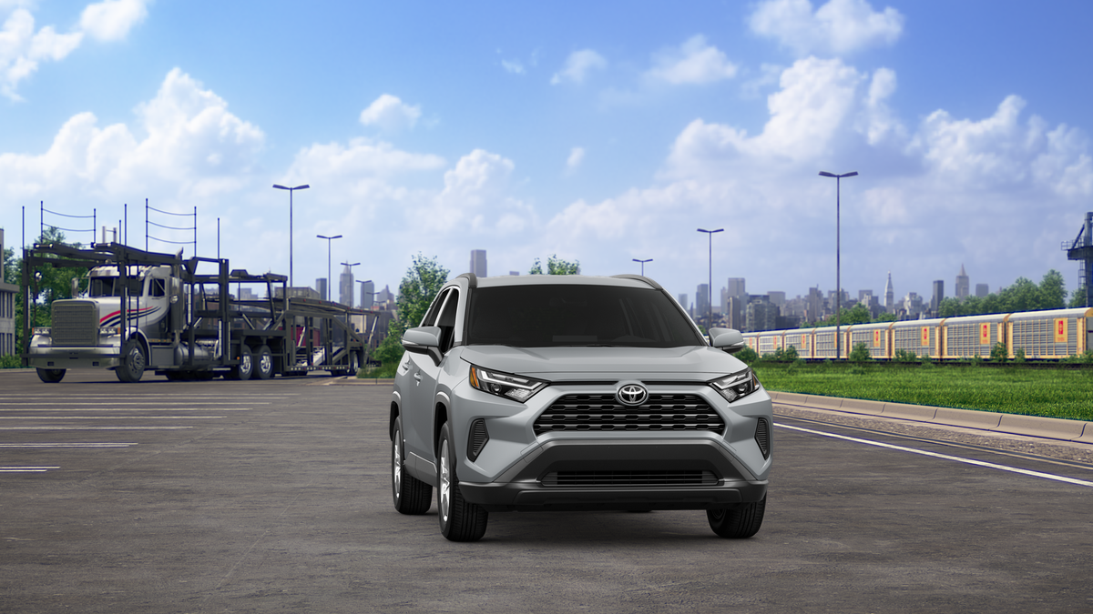 2025 Toyota RAV4 Hybrid XLE photo 16