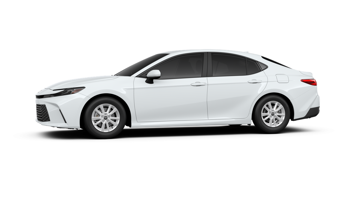 2026 Toyota Camry LE photo 33