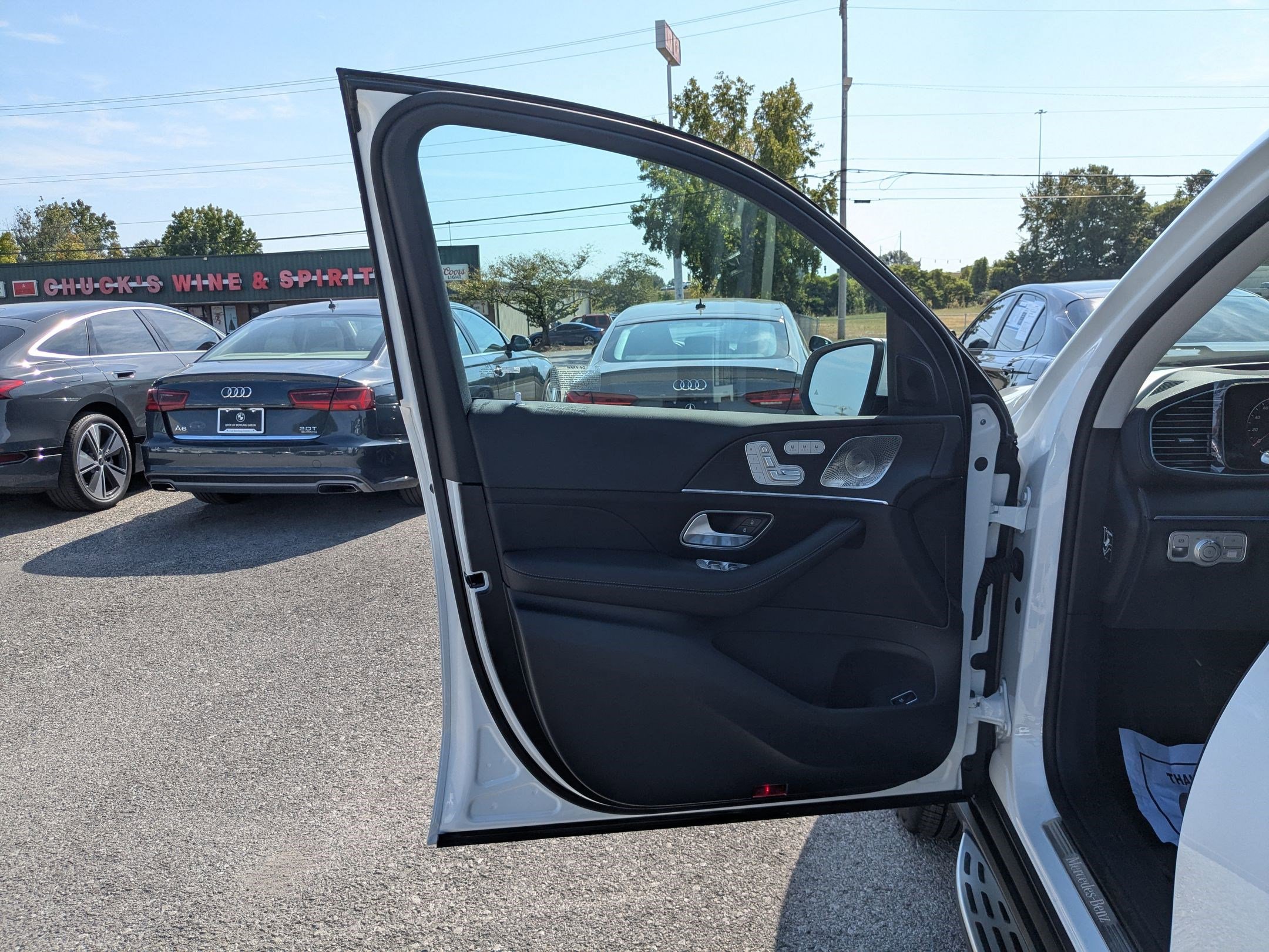 2026 Mercedes Benz GLS 450 4MATIC photo 10