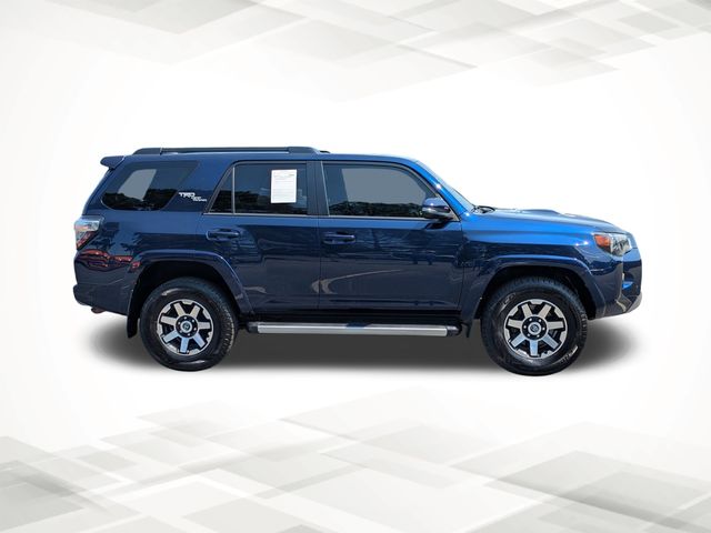 2019 Toyota 4Runner TRD Off-Road Premium photo 3