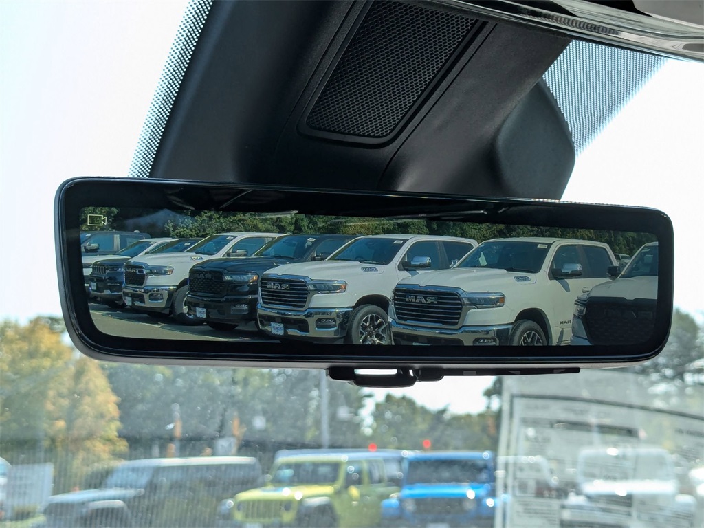 2024 Jeep Grand Wagoneer II photo 17