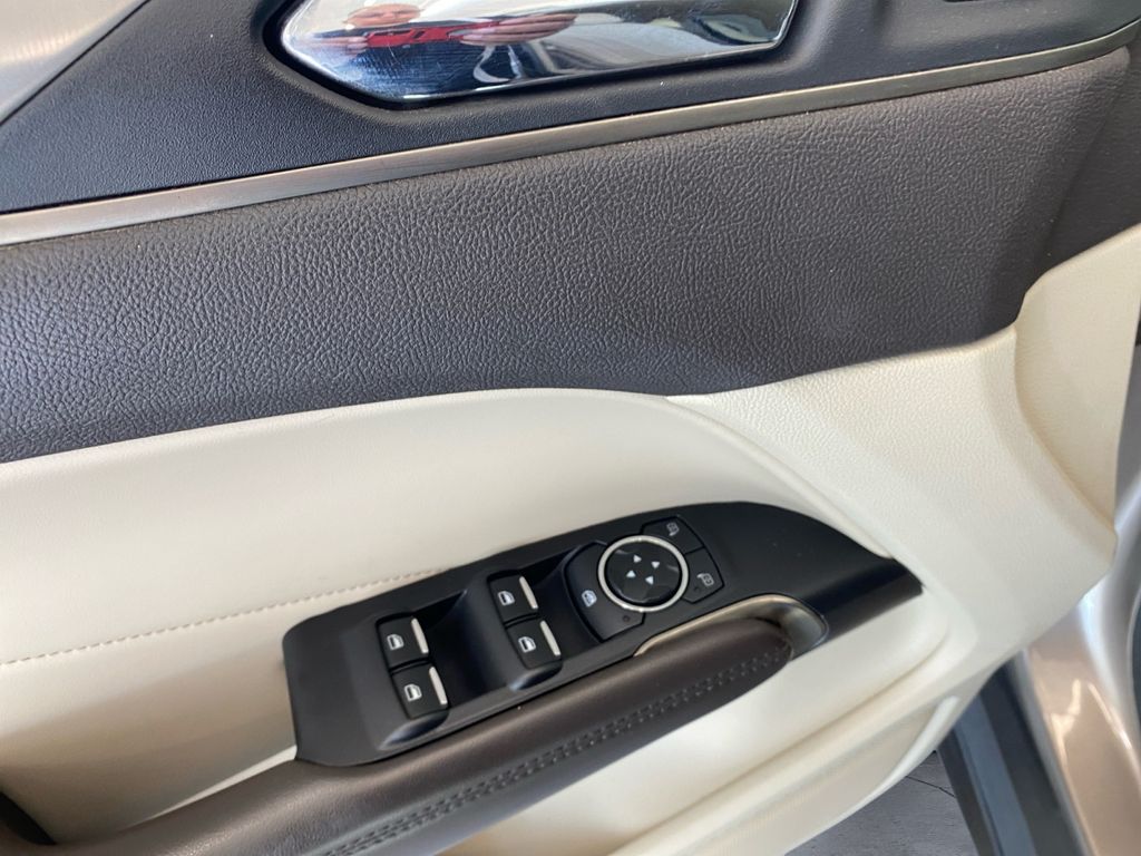 2018 Lincoln MKC Premiere photo 12