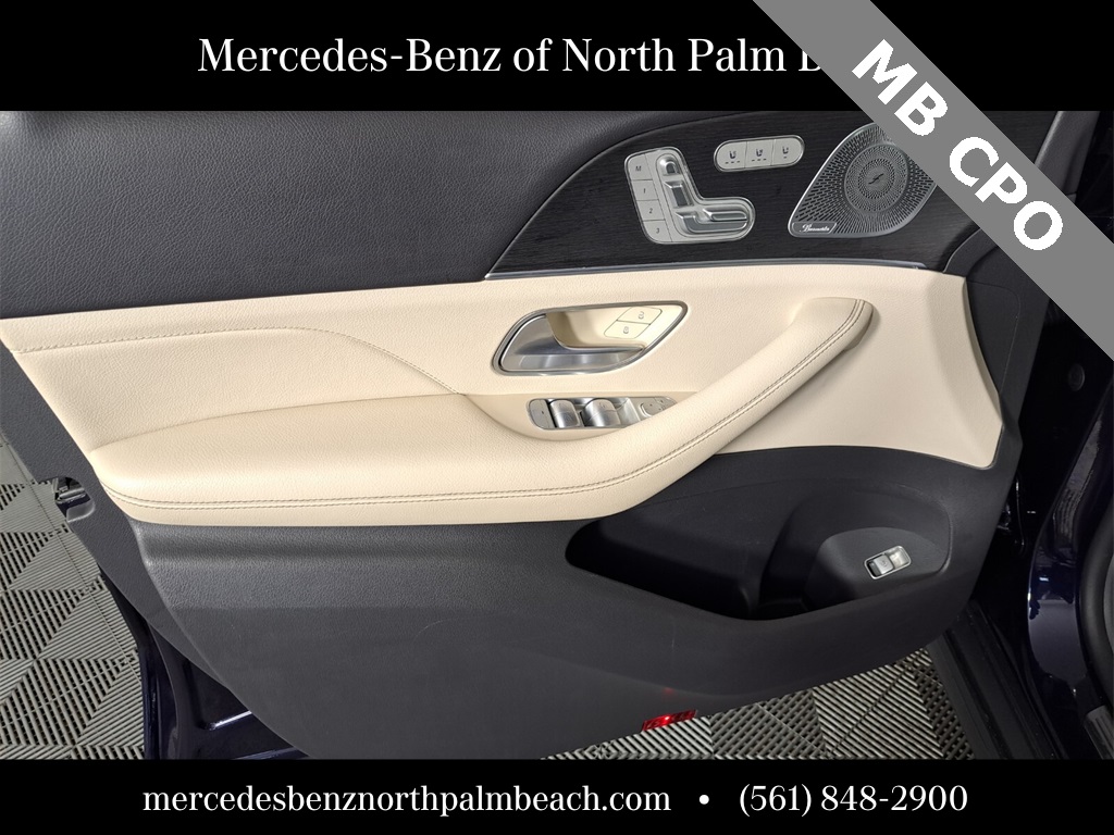 2020 Mercedes Benz GLS 450 4MATIC photo 18