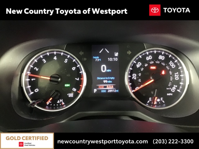 2022 Toyota RAV4 LE photo 7