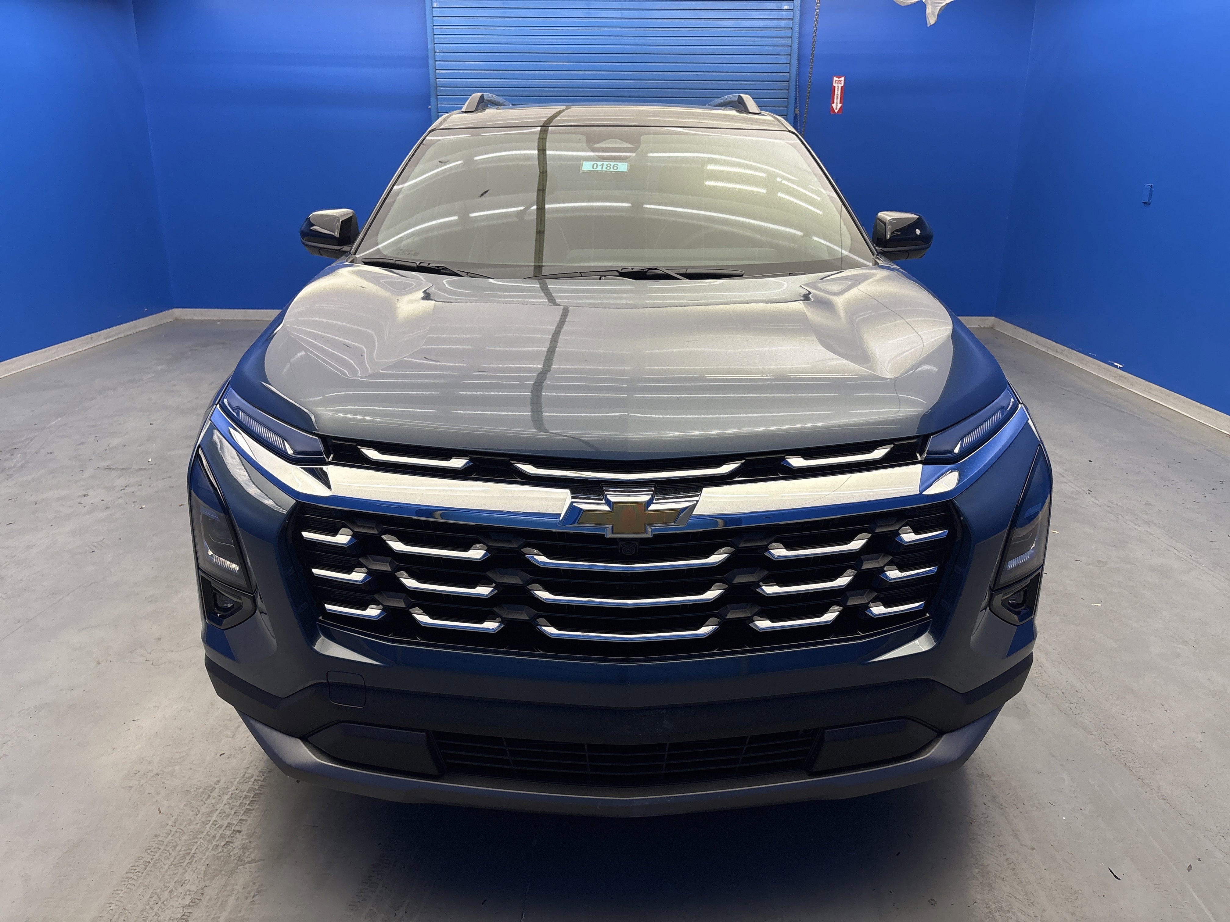 2026 Chevrolet Equinox LT photo 2