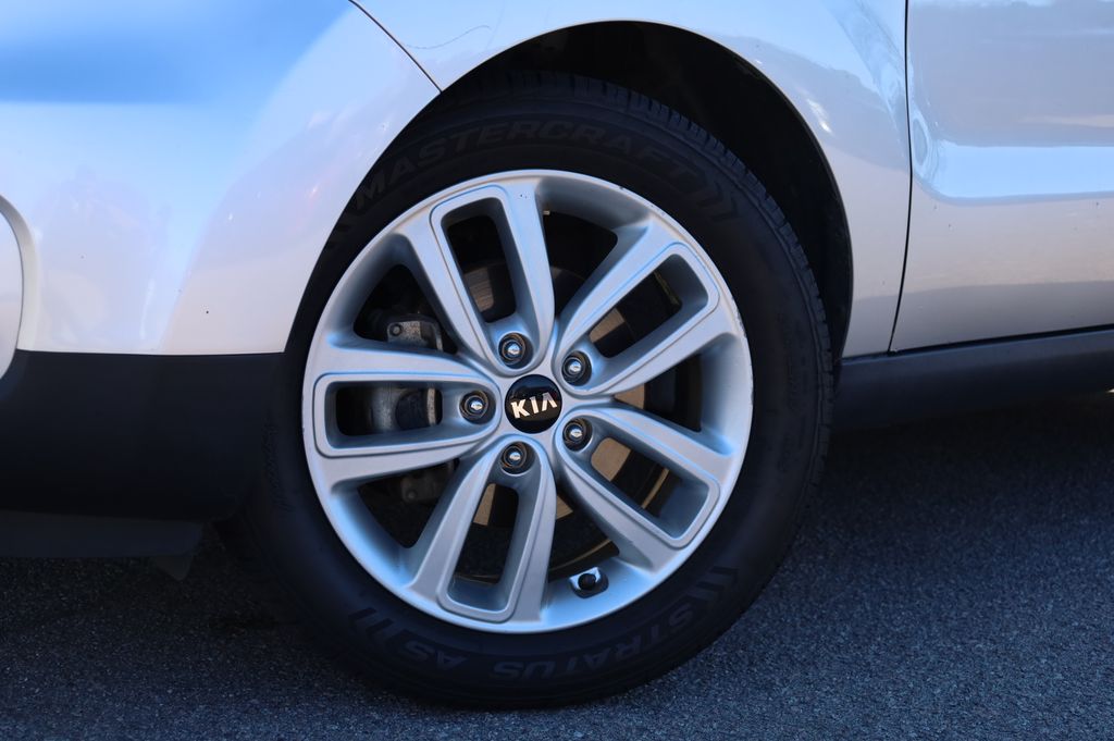 Used 2017 Kia Soul + with VIN KNDJP3A54H7503951 for sale in West Columbia, SC