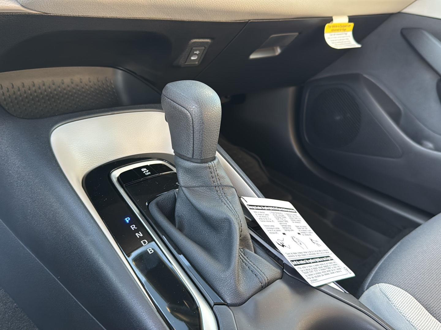 2025 Toyota Corolla LE photo 20