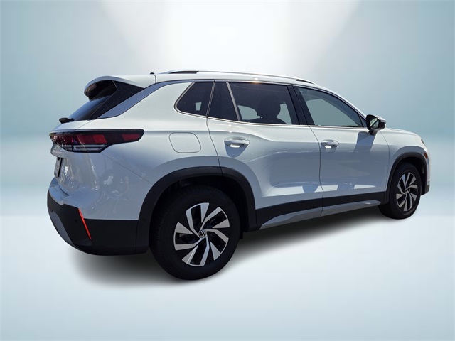 2025 Volkswagen Tiguan S photo 3
