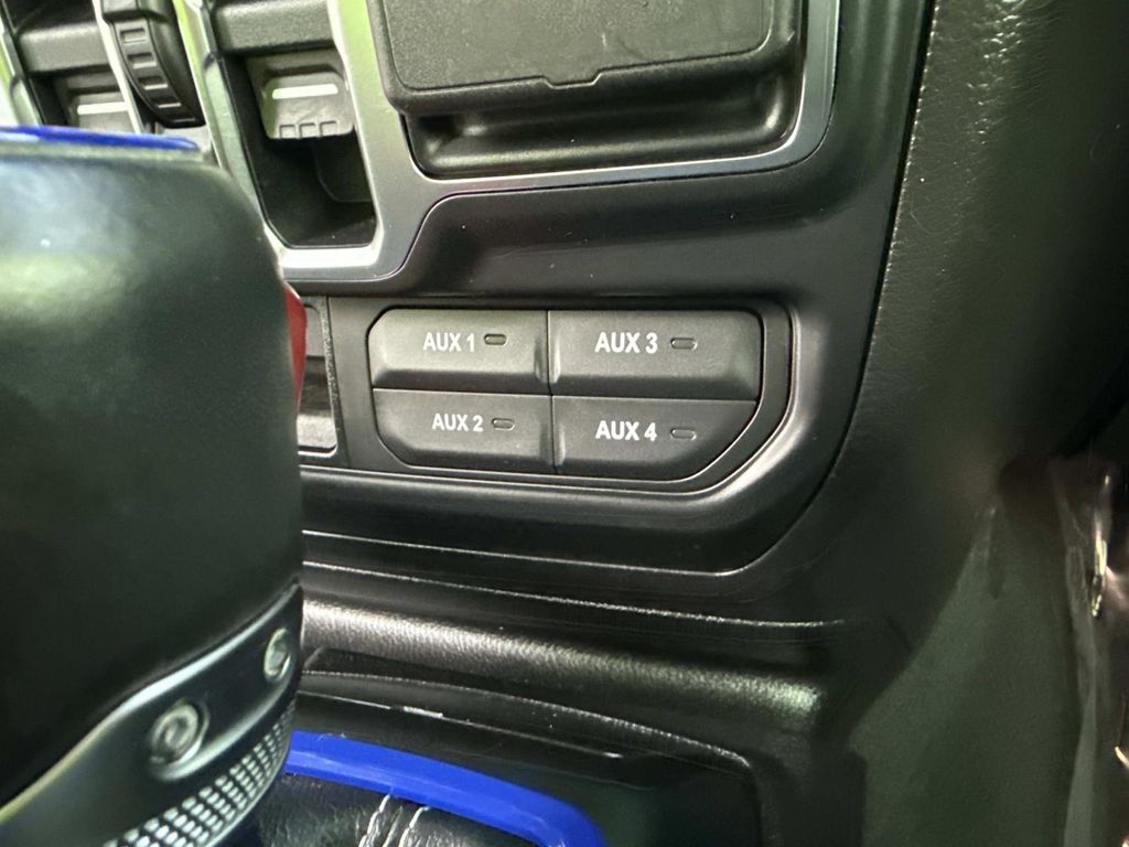 2018 Jeep Wrangler Unlimited Sahara photo 26