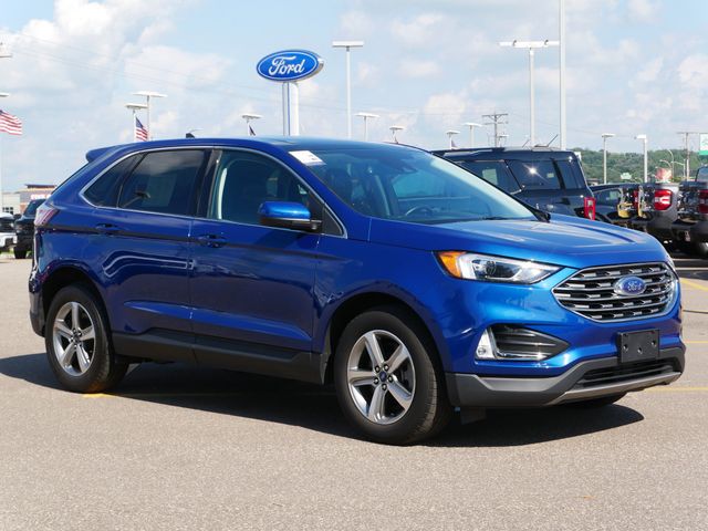 2022 Ford Edge SEL photo 17