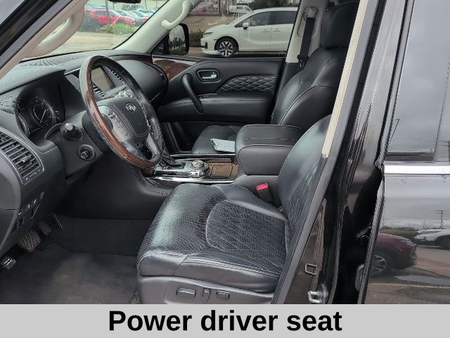 2019 Infiniti QX80 Luxe photo 4