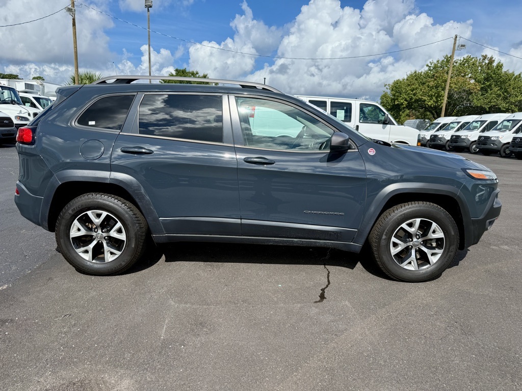 2016 Jeep Cherokee Trailhawk photo 41