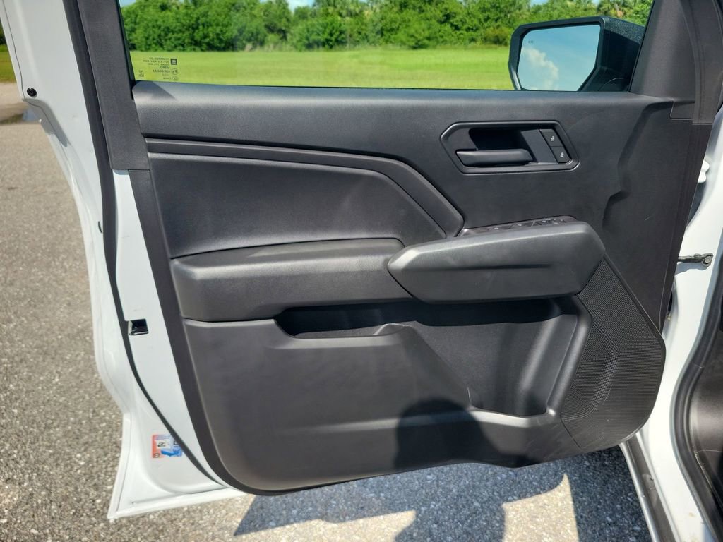 2025 Chevrolet Colorado LT photo 40