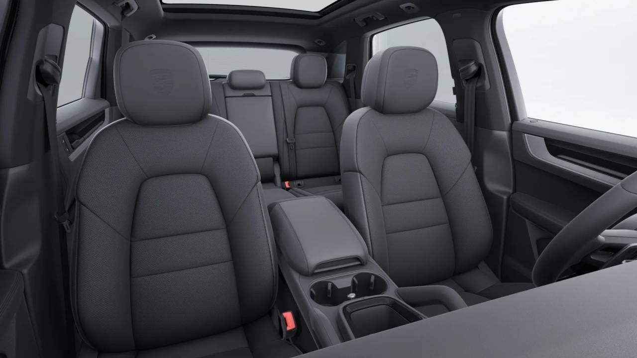 2026 Porsche Cayenne photo 11