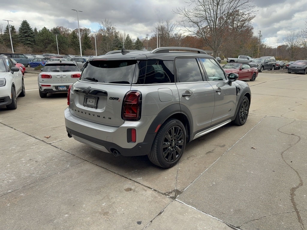 2023 Mini Countryman S ALL4 photo 4