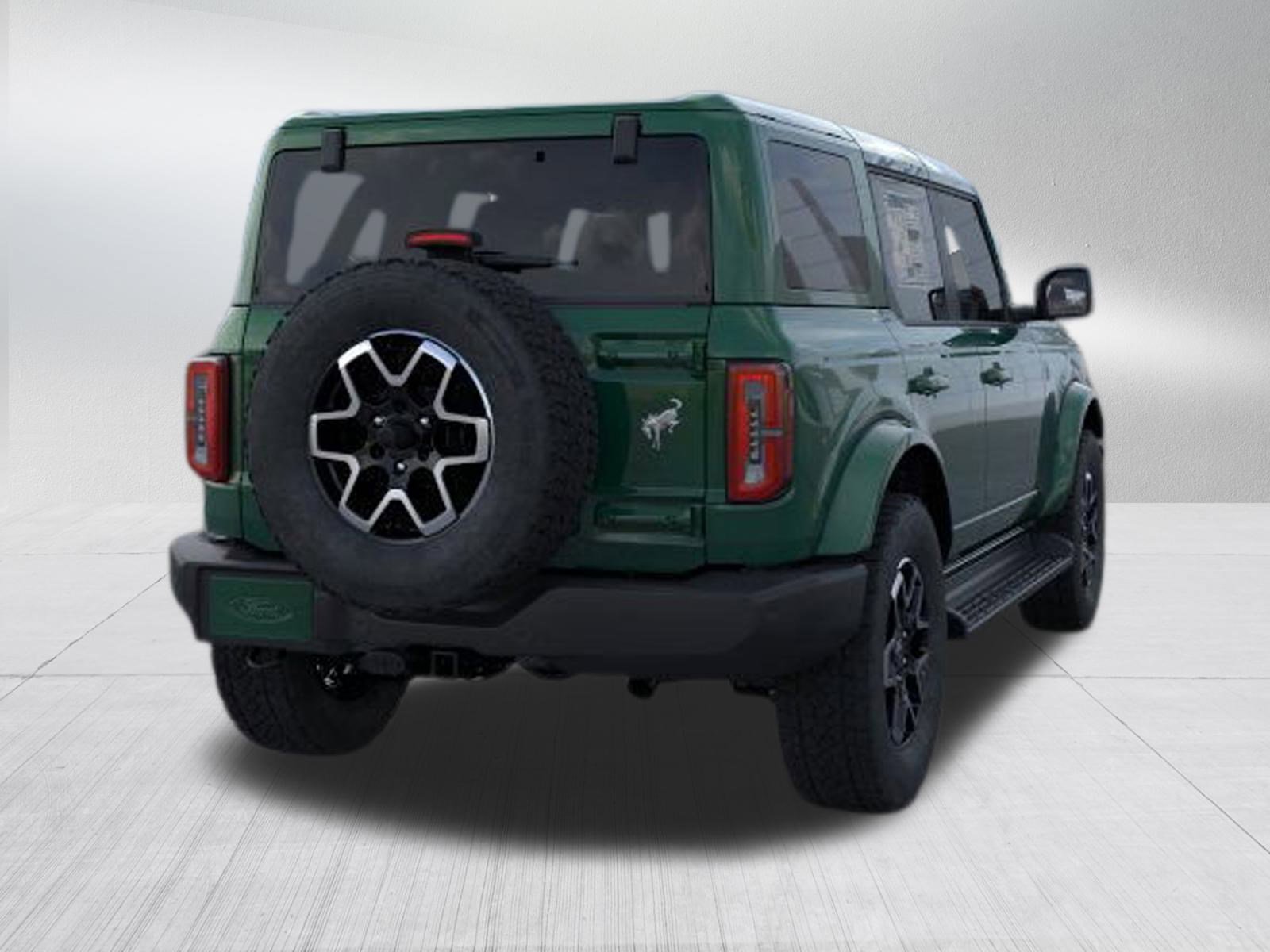 2025 Ford Bronco Outer Banks photo 8
