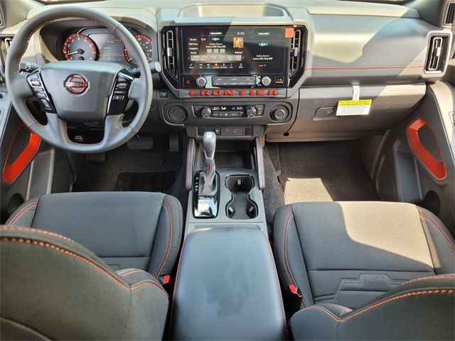 2025 Nissan Frontier Crew Cab PRO-X photo 14
