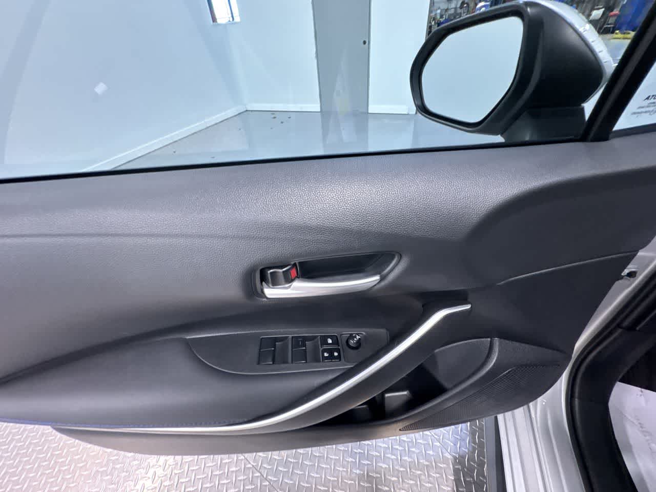 2022 Toyota Corolla SE photo 11