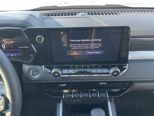 2026 Chevrolet Colorado LT photo 14