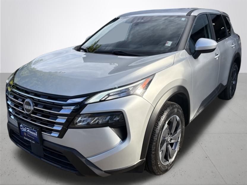 2024 Nissan Rogue SV photo 2