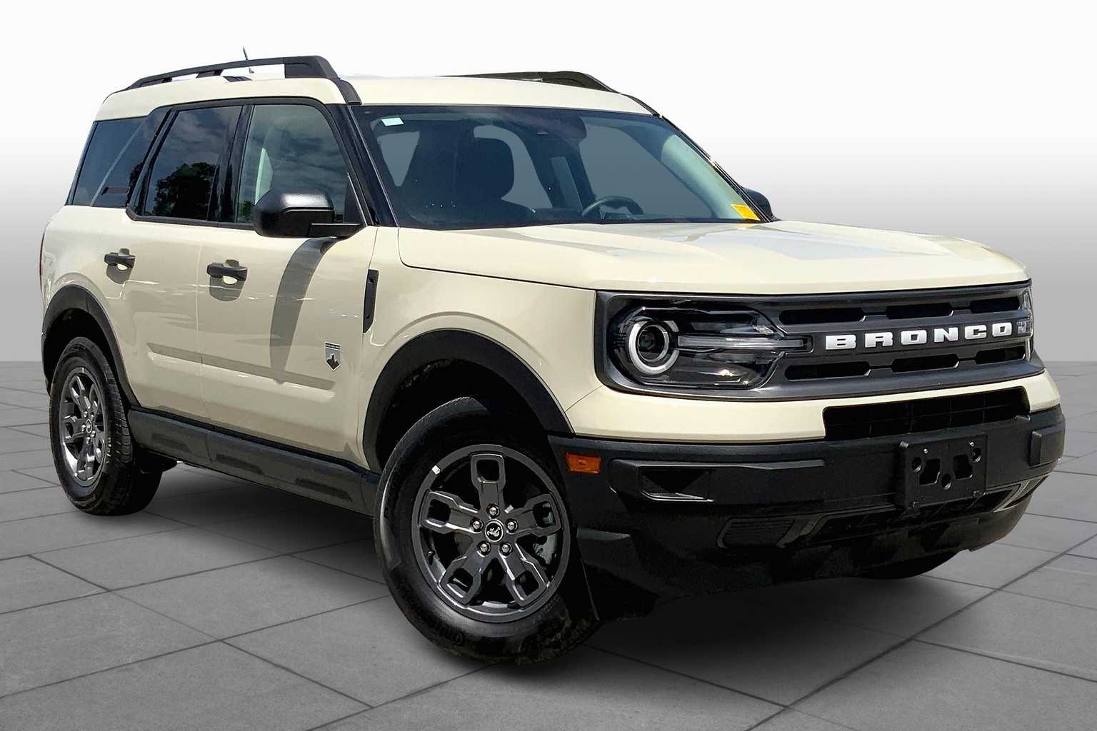 Used 2024 Ford Bronco Sport Big Bend with VIN 3FMCR9B63RRE84523 for sale in Kansas City