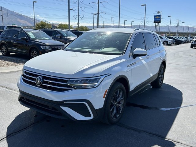 2022 Volkswagen Tiguan SE photo 8