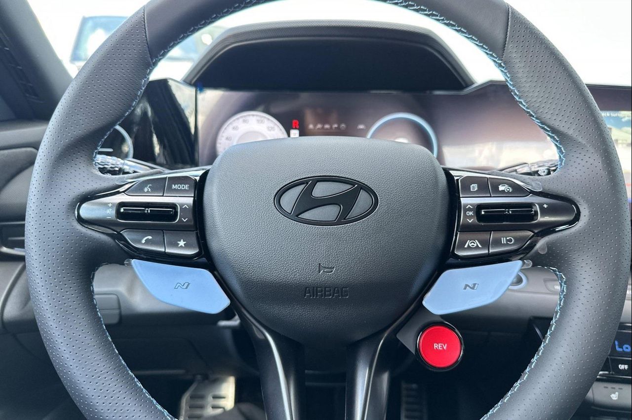 2025 Hyundai Elantra N Base photo 23