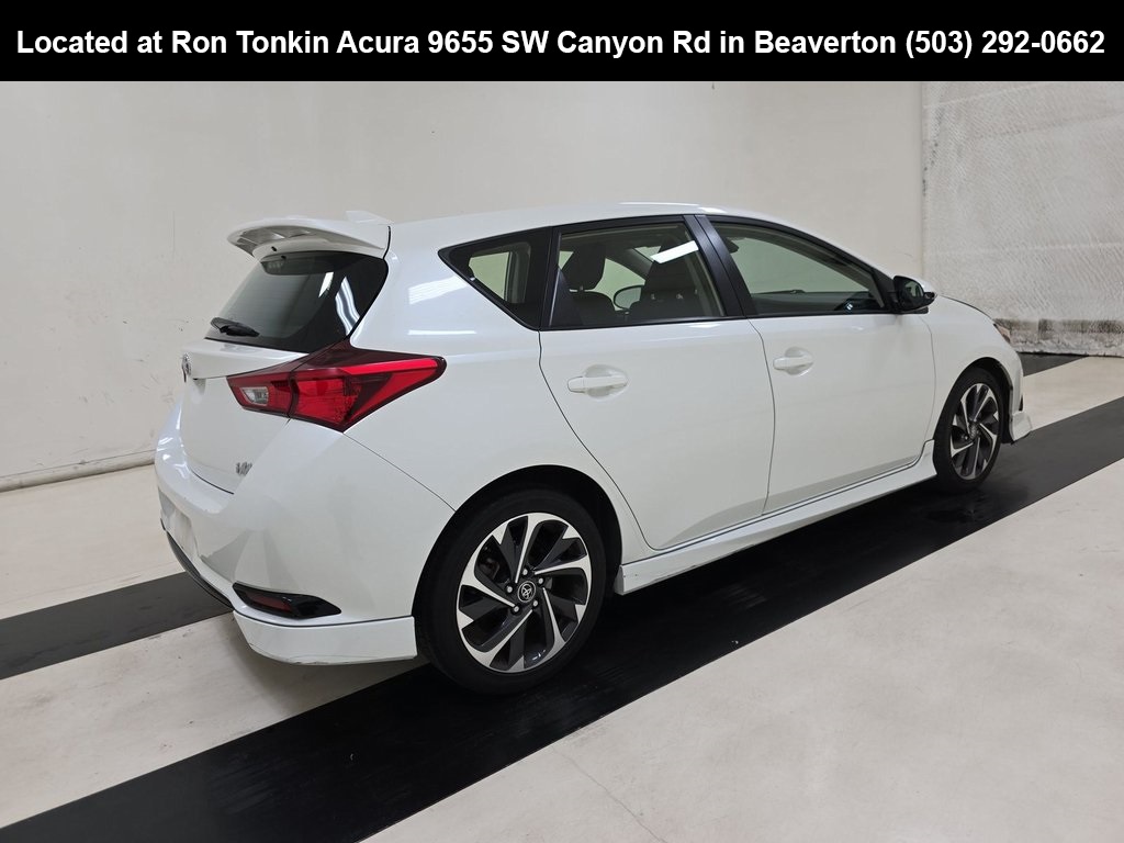 2017 Toyota Corolla iM Base photo 4