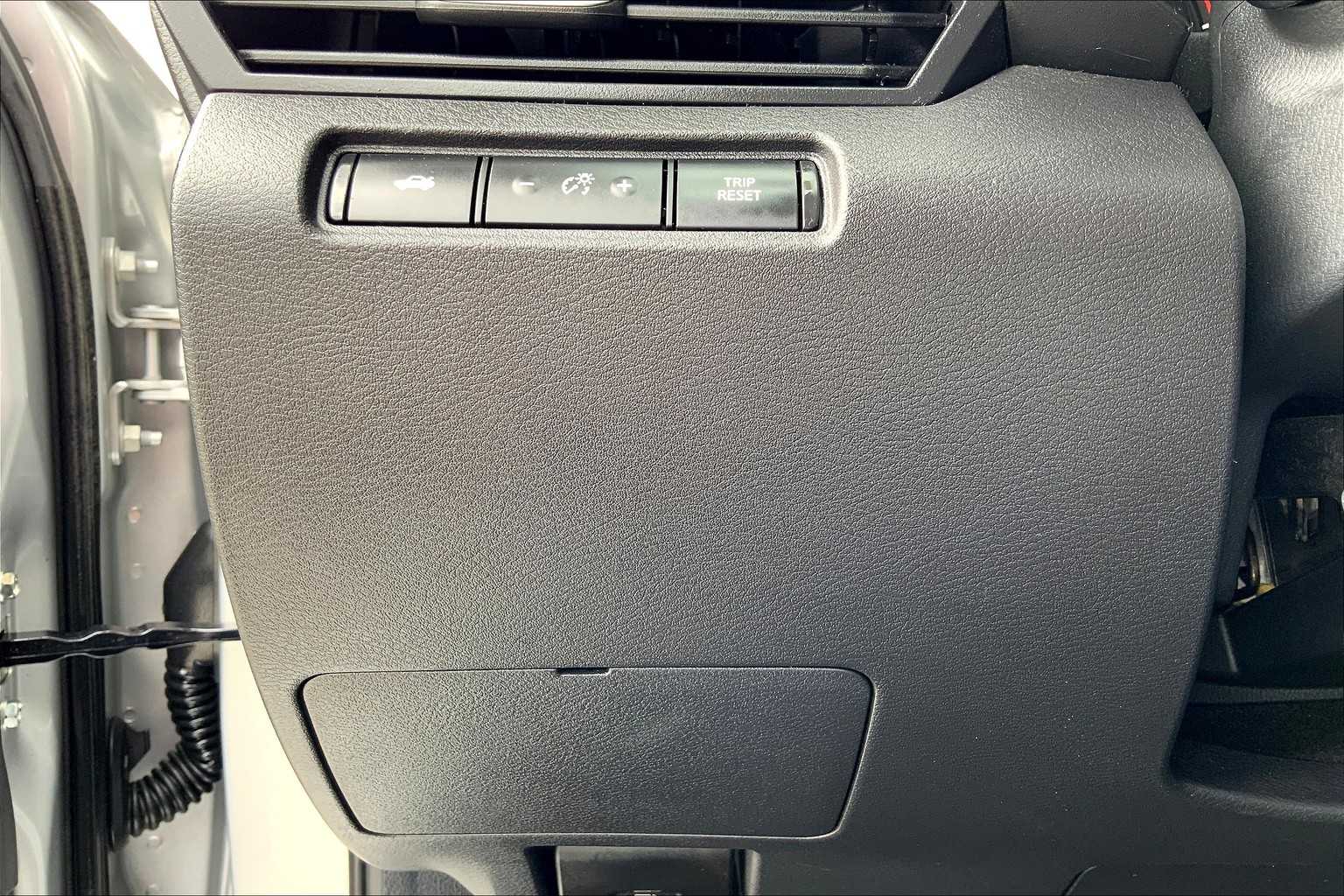 2024 Nissan Altima 2.5 SV photo 30