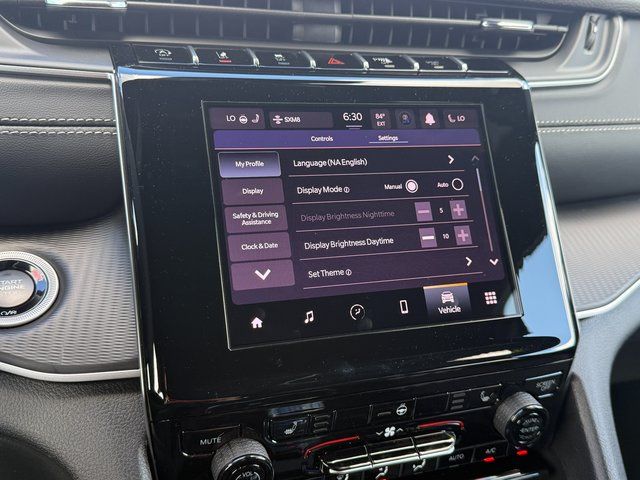 2025 Jeep Grand Cherokee Altitude photo 16