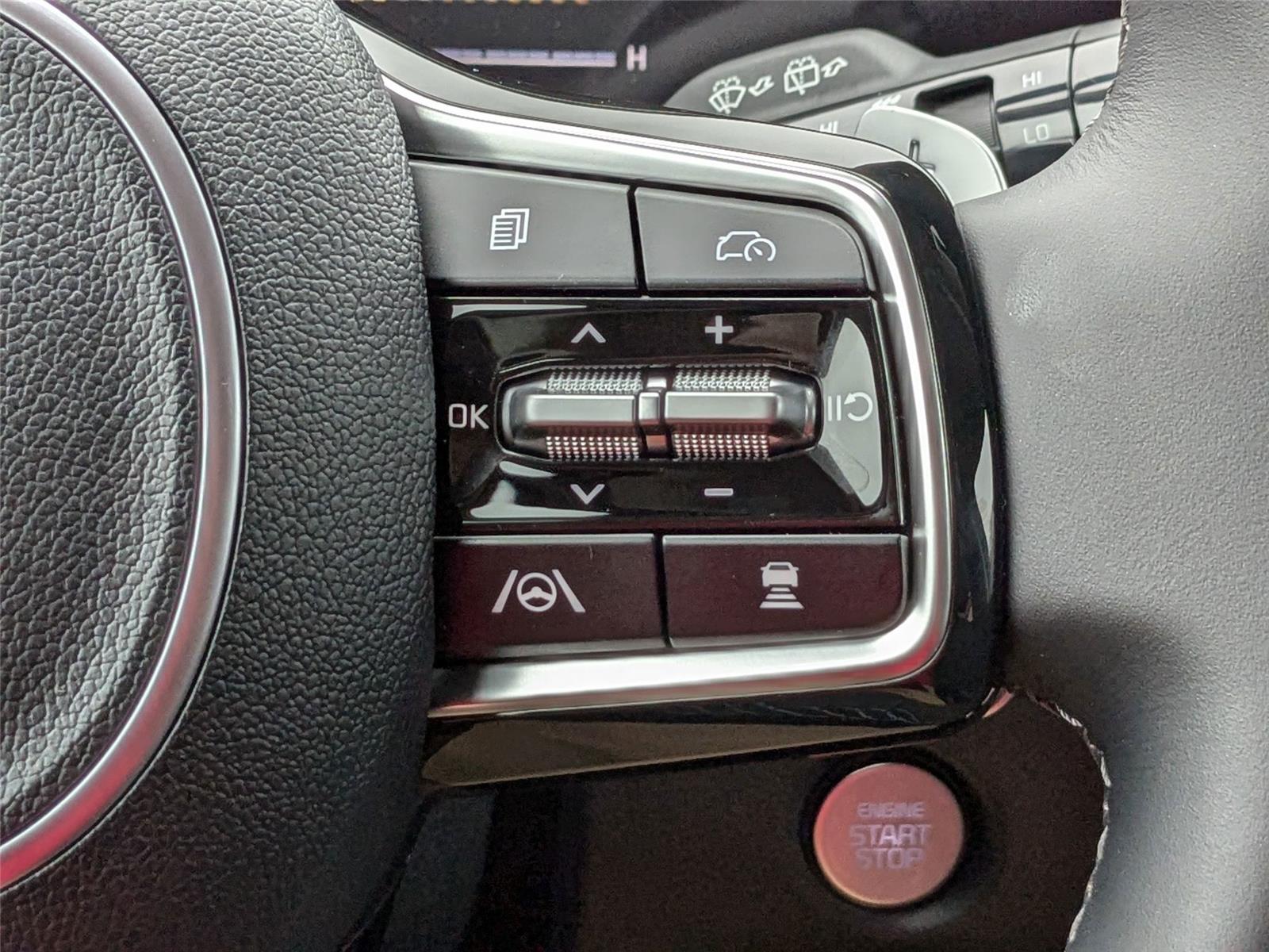 2025 Kia Sorento Plug-In Hybrid EX photo 17