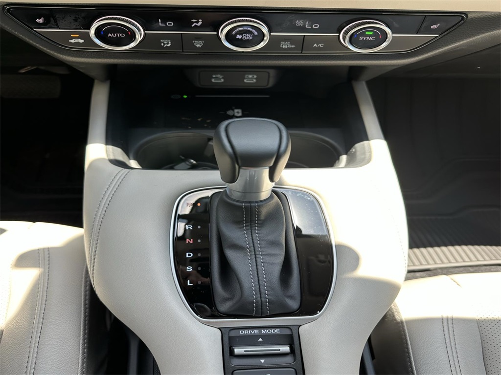 2026 Honda HR-V EX-L photo 17