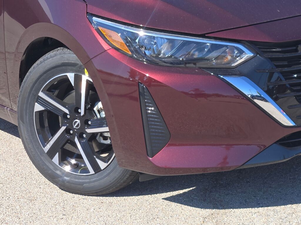 2025 Nissan Sentra SV photo 2