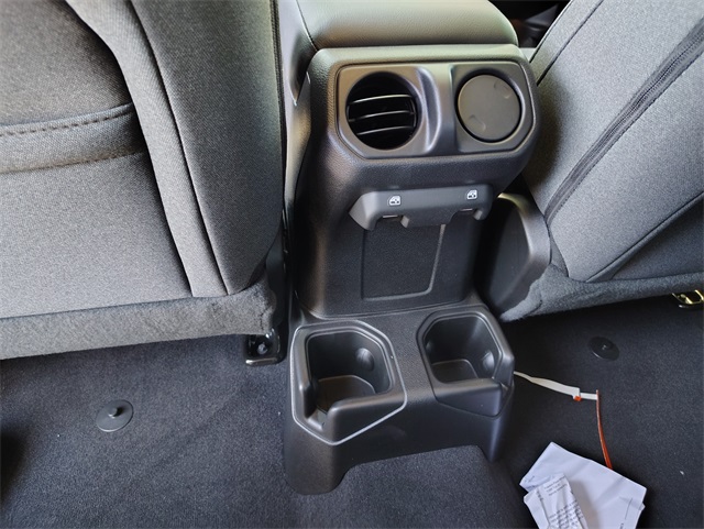 2025 Jeep Wrangler Sport S photo 29