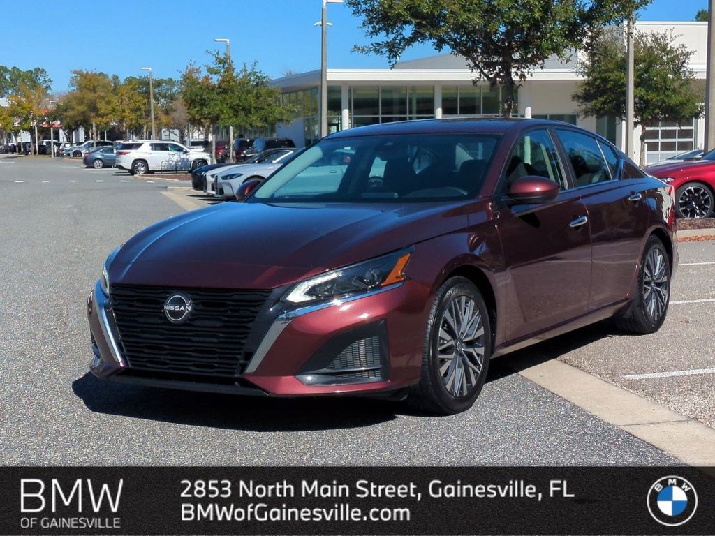 2023 Nissan Altima SV