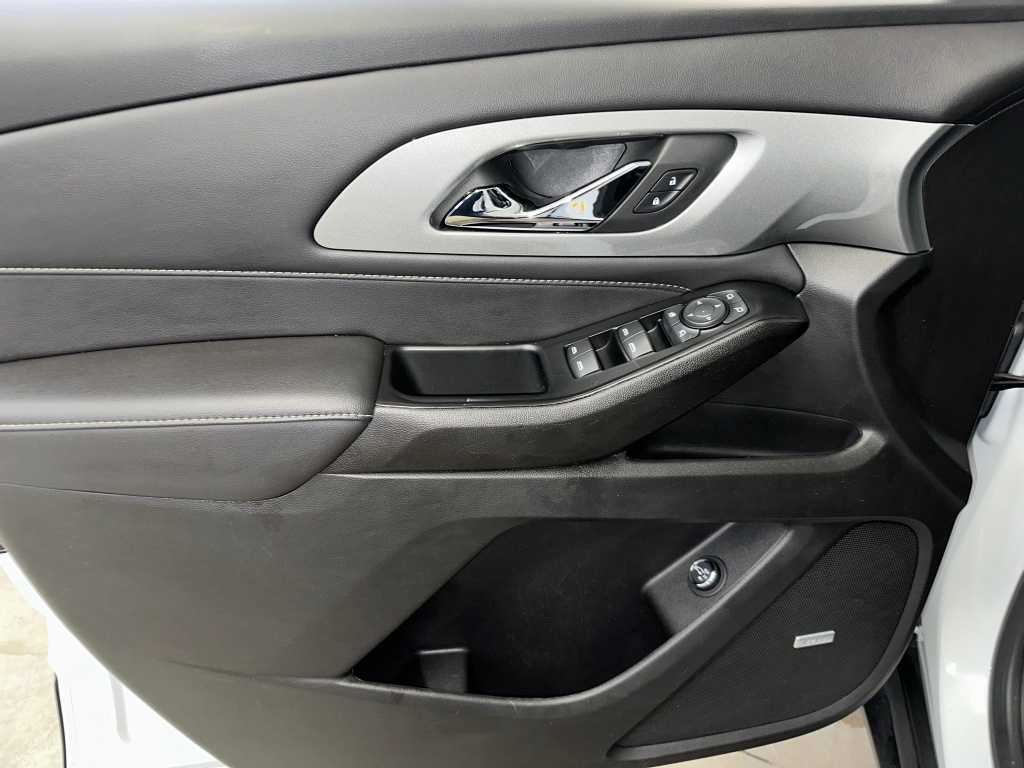 2023 Chevrolet Traverse Leather photo 4
