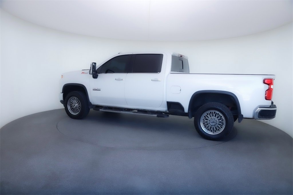 2023 Chevrolet Silverado 2500HD LTZ photo 3