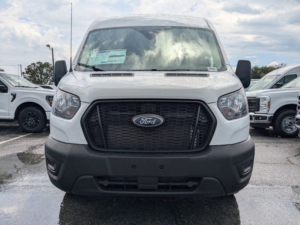 2025 Ford Transit photo 8