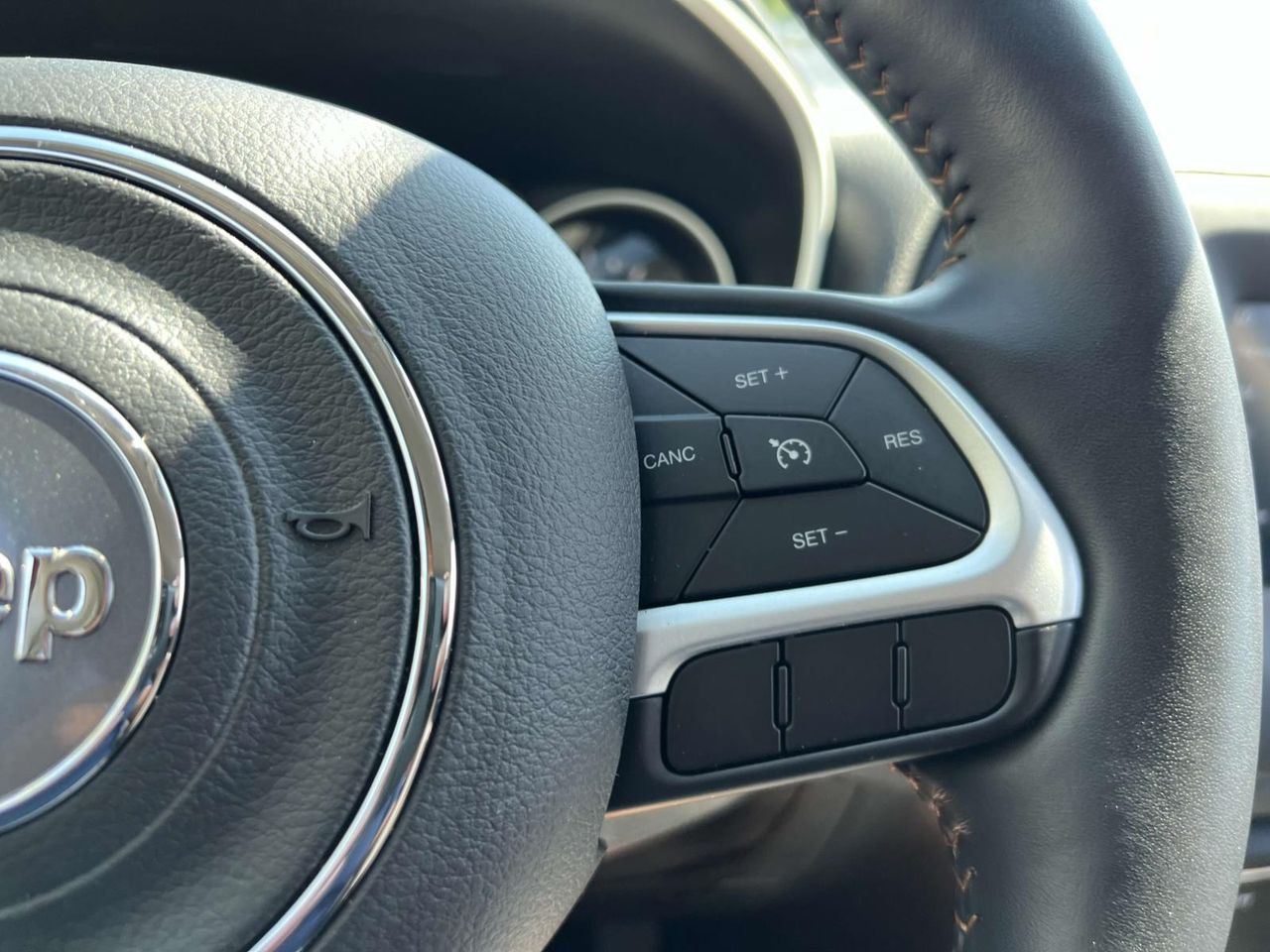 2019 Jeep Compass Latitude photo 24