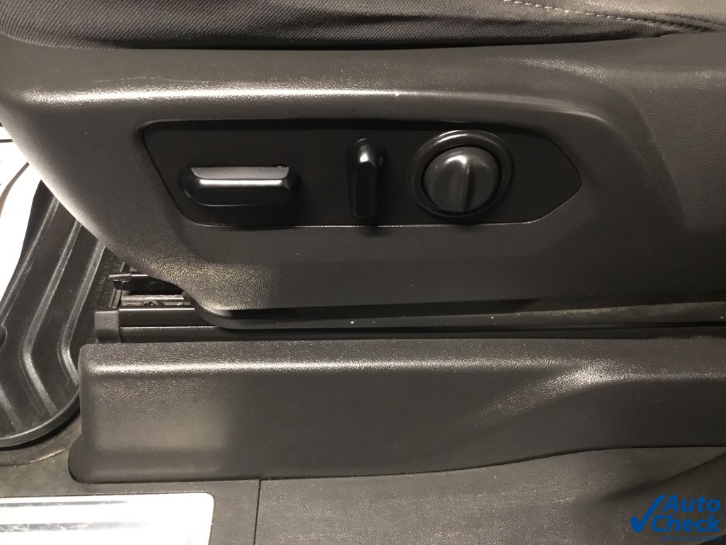 2020 Chevrolet Silverado 1500 RST photo 48