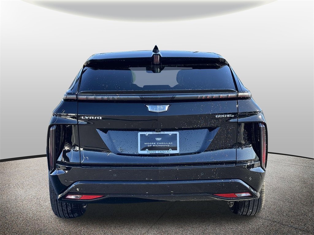 2025 Cadillac Lyriq Sport photo 3