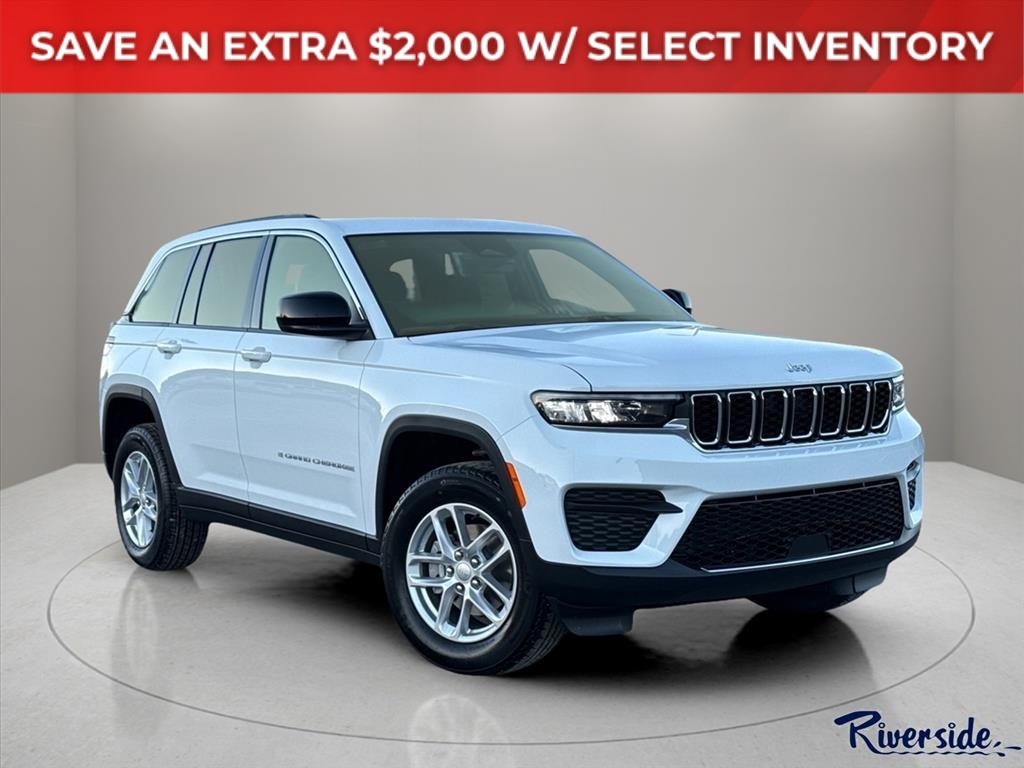 2025 Jeep Grand Cherokee Laredo's photo