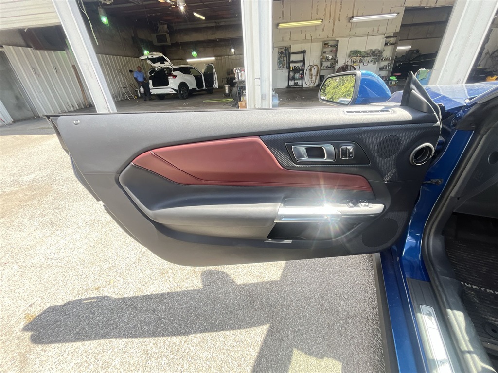 2024 Ford Mustang EcoBoost Premium photo 13