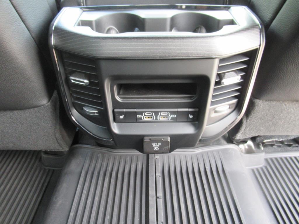 2024 Ram 2500 Limited photo 32